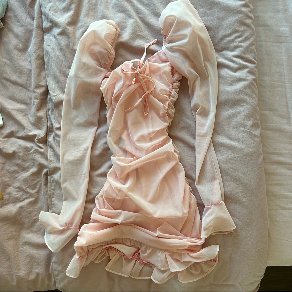 💗 Oh Polly Pink Longsleeve Ruched Dress